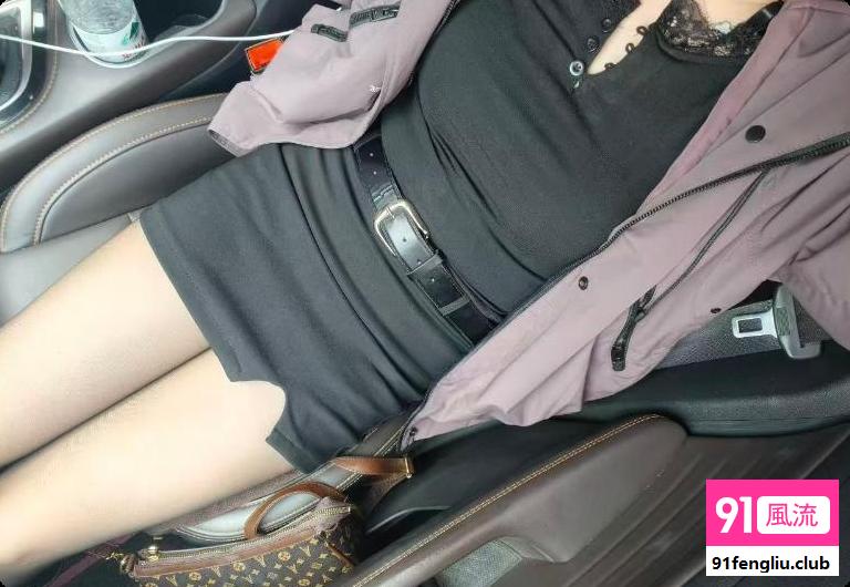 高新区年轻嫩妹